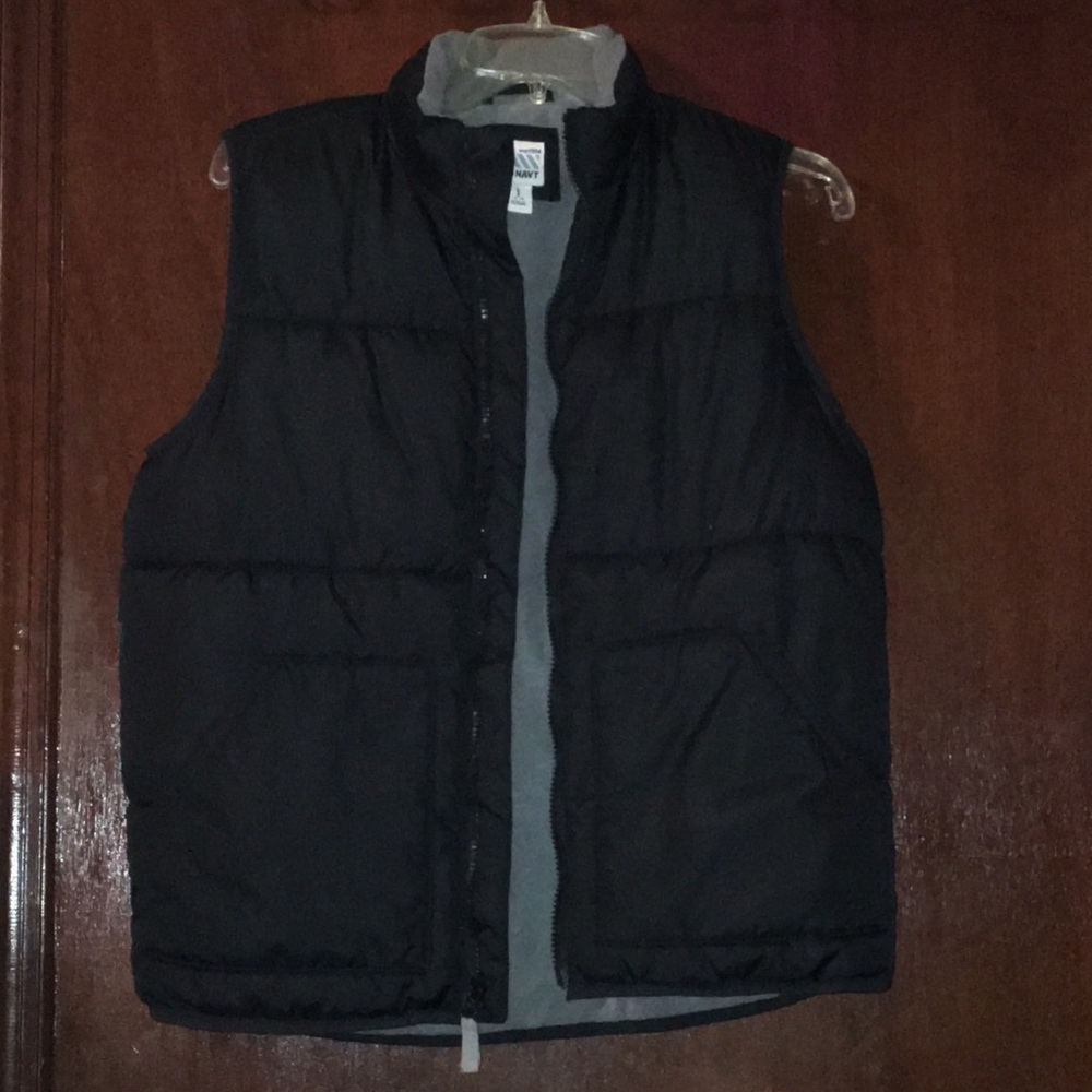⚓️⛴ Kid’s Old Navy Puffer Vest